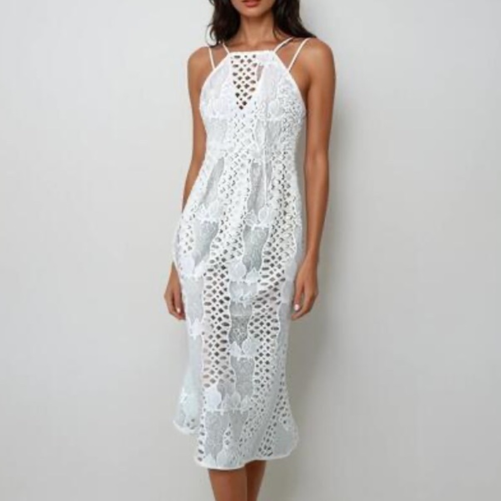 NWT ENDLESS ROSE Eyelet Lace Halter Trumpet Flare Midi Wedding Guest Dress L